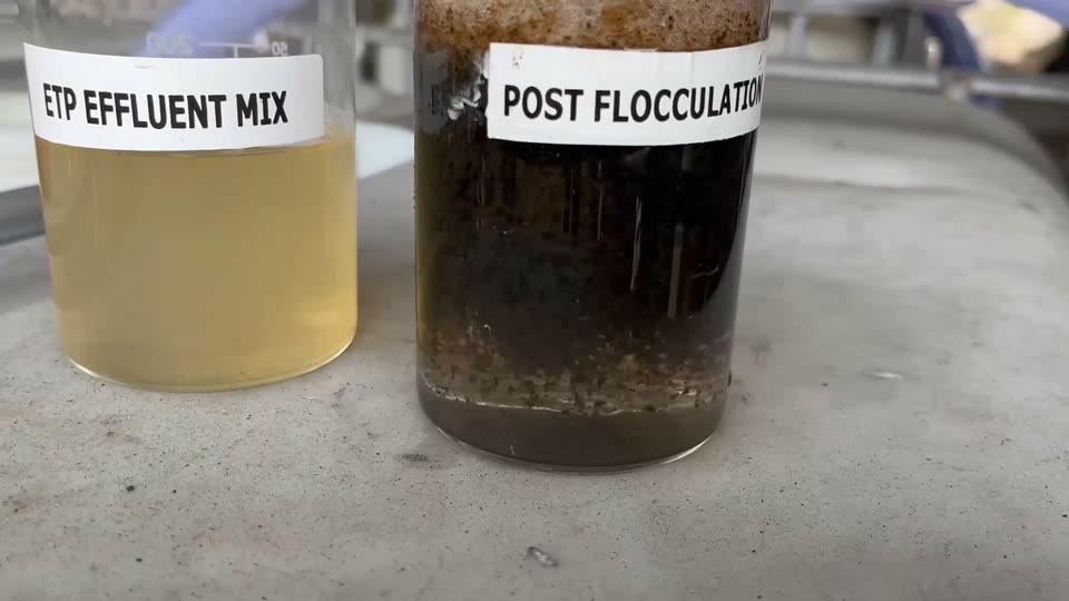 Two labelled beakers side by side: raw ETP effluent mix, and the same effluent after flocculation